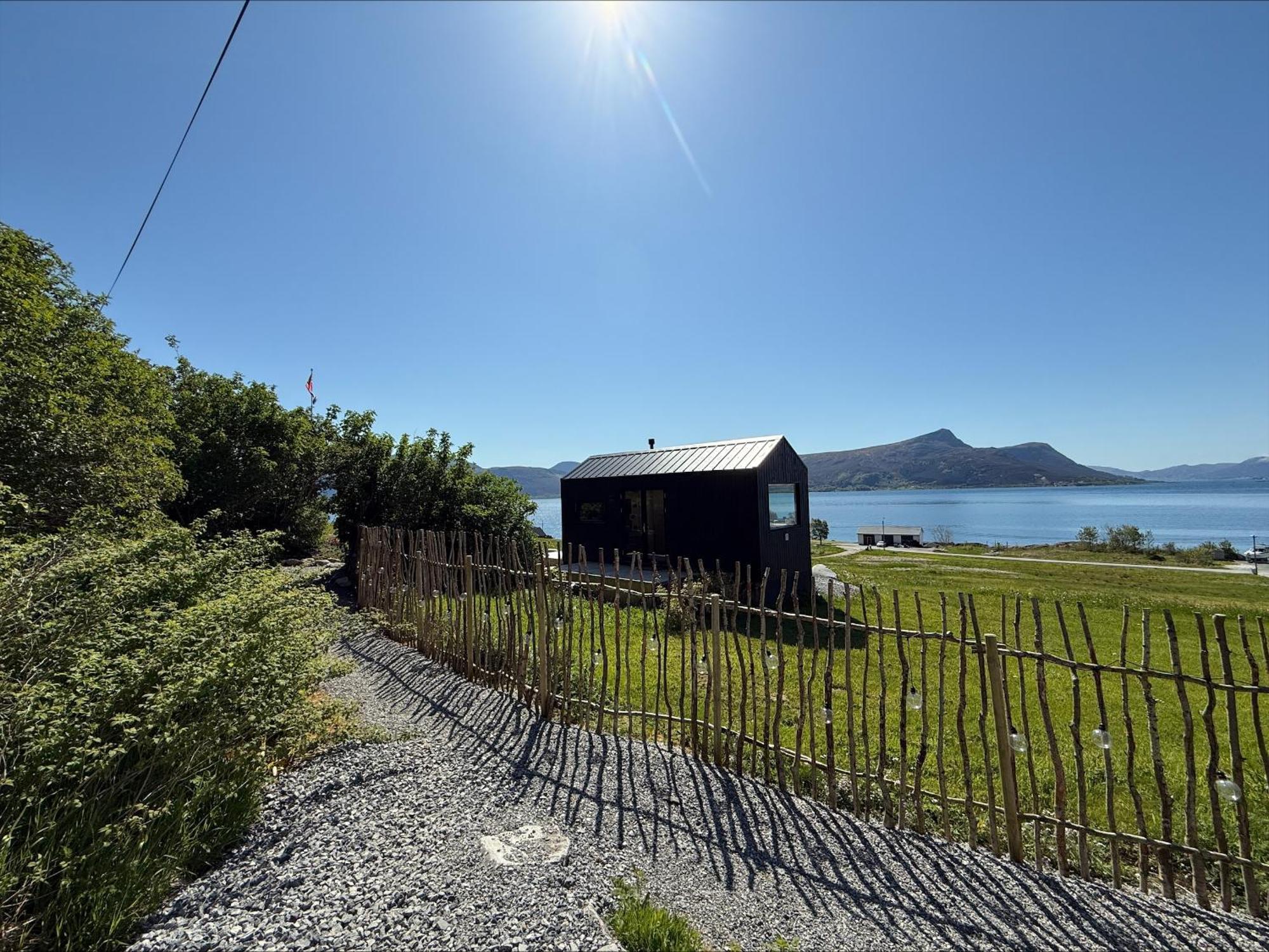 Villa Kraen Gard Larsnes Exterior foto